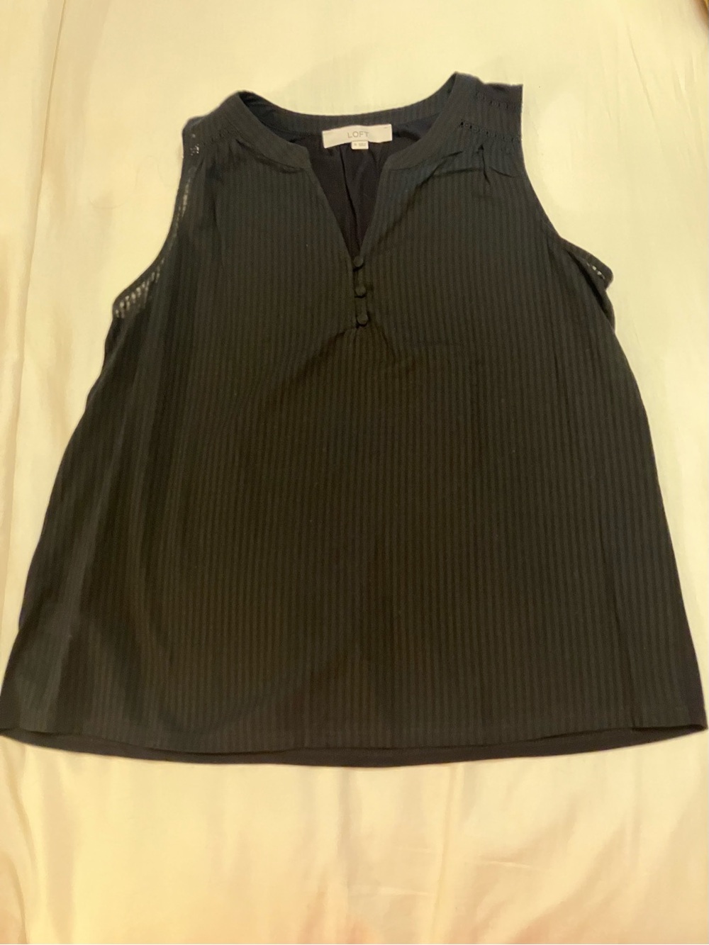 LOFT Black Ribbed Sleeveless Shell with Button Placket